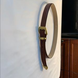 Kenneth Cole New York genuine leather brown belt.